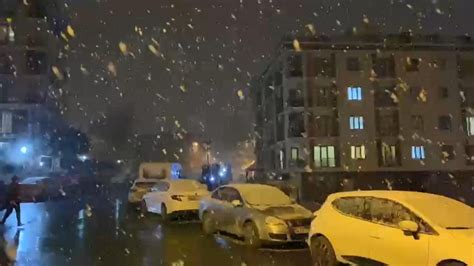 K­a­r­ ­y­a­ğ­ı­ş­ı­ ­İ­s­t­a­n­b­u­l­­a­ ­g­i­r­d­i­!­ ­İ­ş­t­e­ ­i­l­k­ ­g­ö­r­ü­n­t­ü­l­e­r­